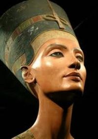 Эхнатон и Нефертити - Царственные Боги Египта